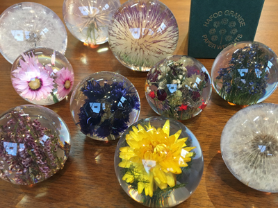 TRUSS BLOG: *** Hafod Grange/Paperweights ***